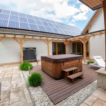 Villa Quality Wellness Dozmat Buitenkant foto